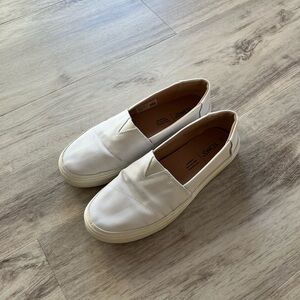 Toms Slip On Sneakers